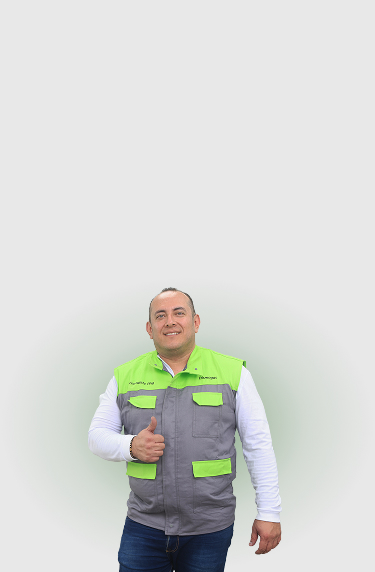 Empleado EPM sonriendo