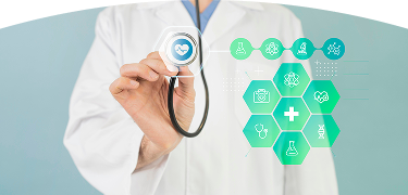 Doctor con un caleidoscopio usando una pantalla