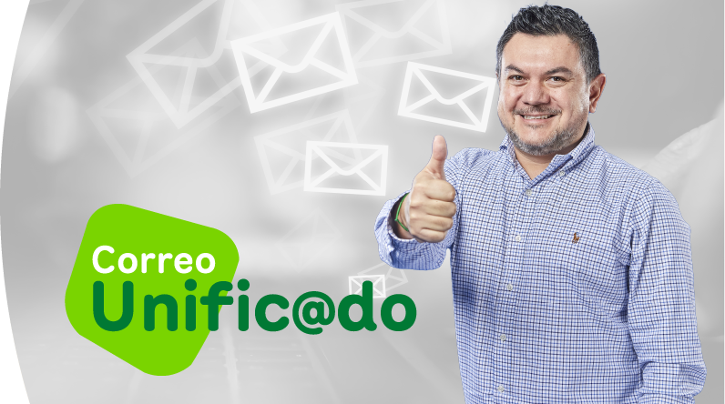 Colaborador haciendo señal de aprobación junto al logo de Correo Unificado sobre un fondo con sobres de correo