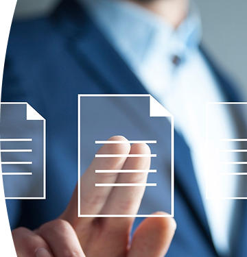 Mano usando una pantalla