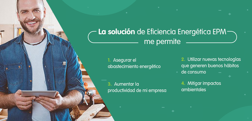 Fotografía de un hombre sonriendo