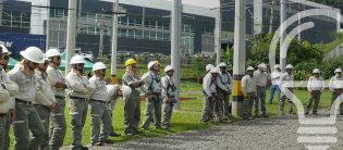 Fotografía tomada a trabajadores de EPM