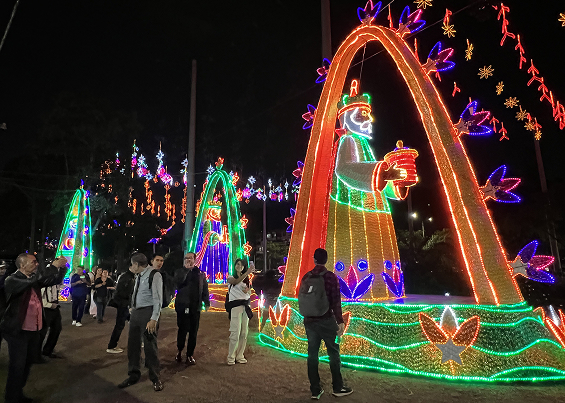 Alumbrado de los tres reyes magos