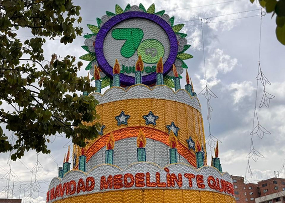 Alumbrado de los 70 años de epm