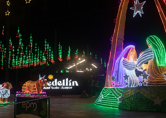 Alumbrado del pesebre tradicional colombiano