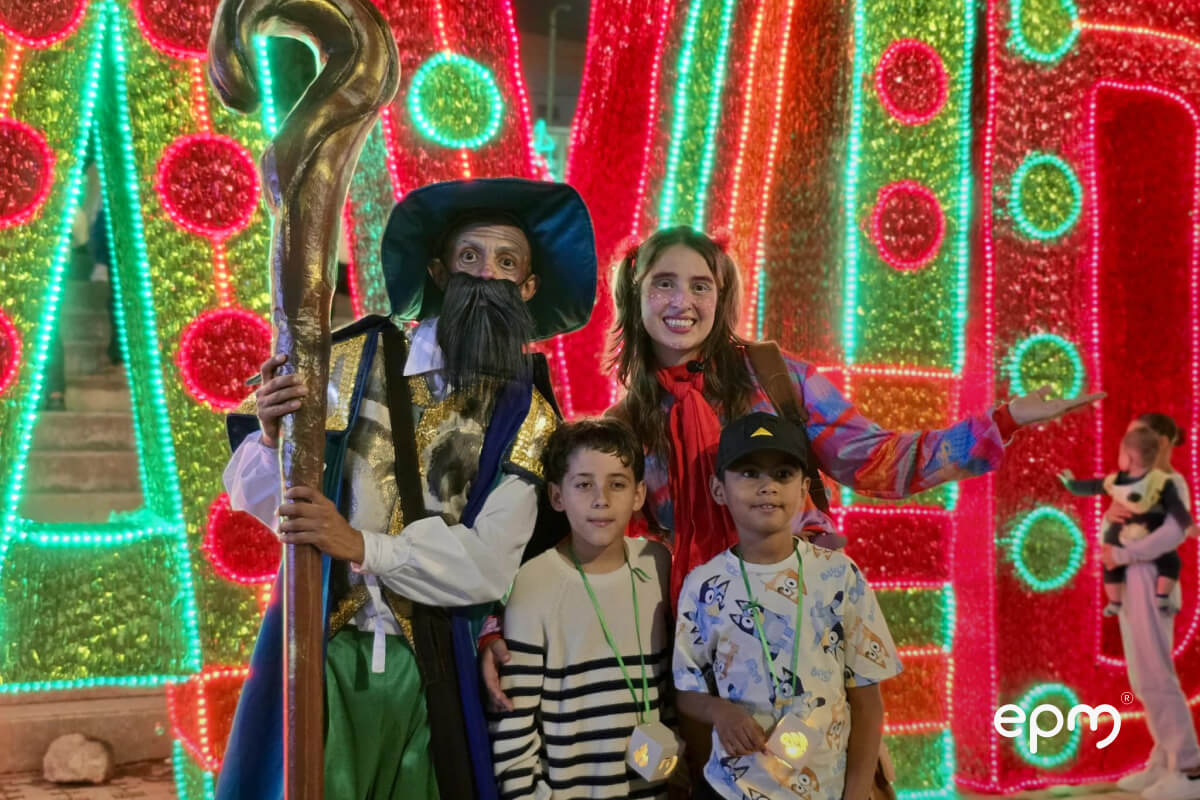 Fotografías de alumbrados navideños del municipio de Guadalupe