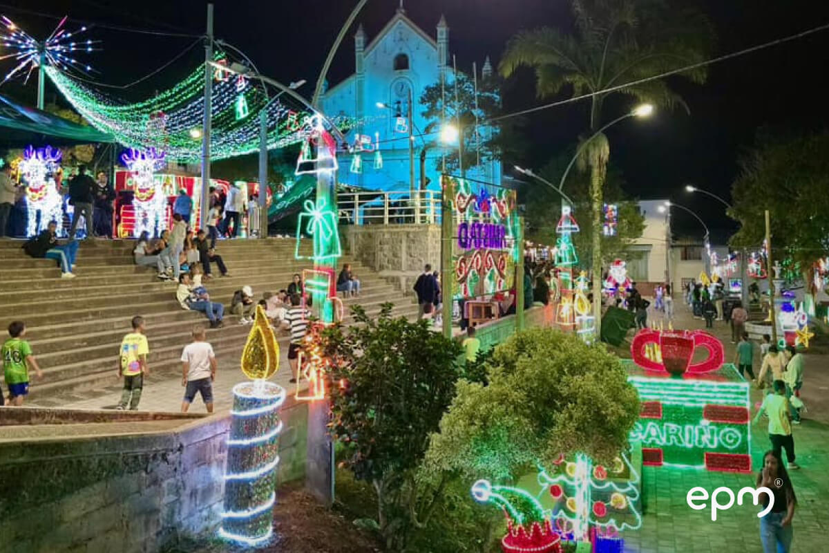 Fotografías de alumbrados navideños del municipio de Guadalupe