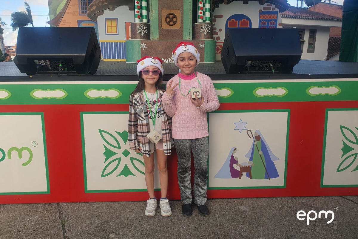 Alumbrados navideños encendamos la alegría 2024 Municipio de El Peñol