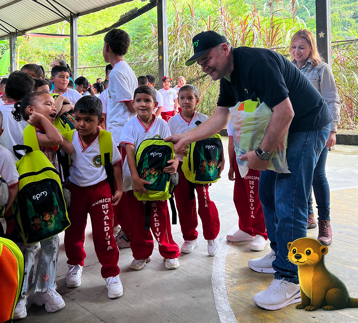Entrega de kits escolares 2026 en los colegios rurales