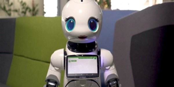 Imagen del robot Ema, la Asesora Virtual