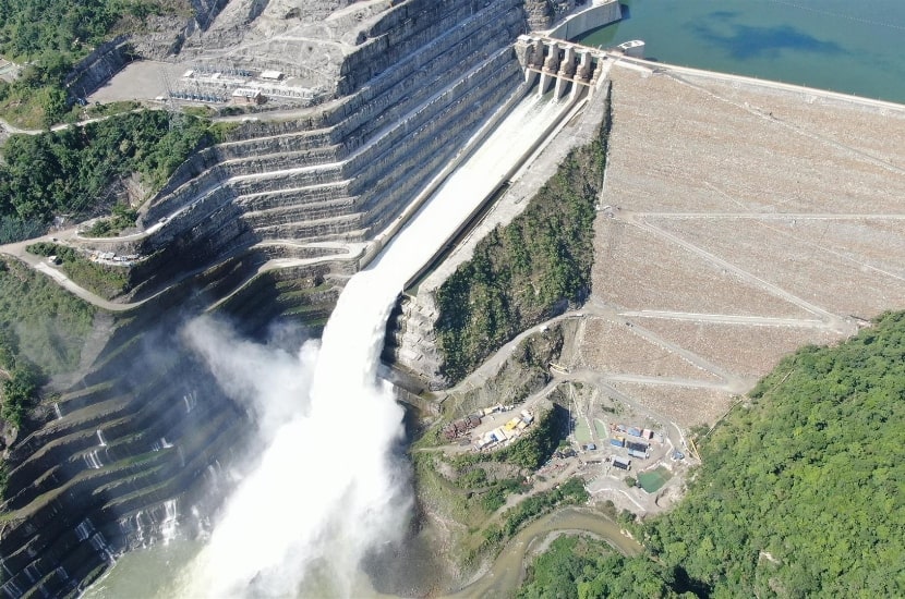 Presa y vertedero