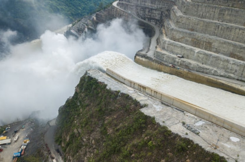 Presa y vertedero
