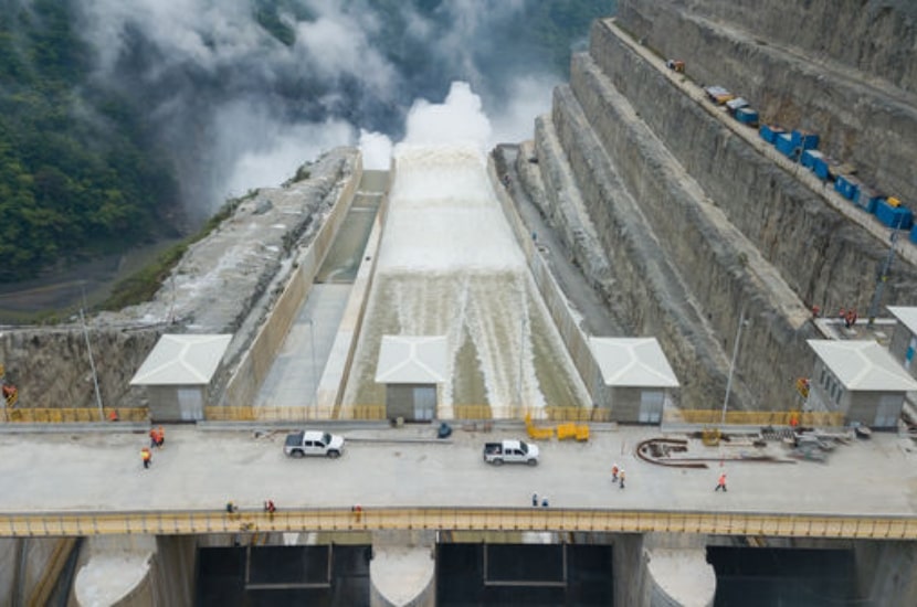 Presa y vertedero