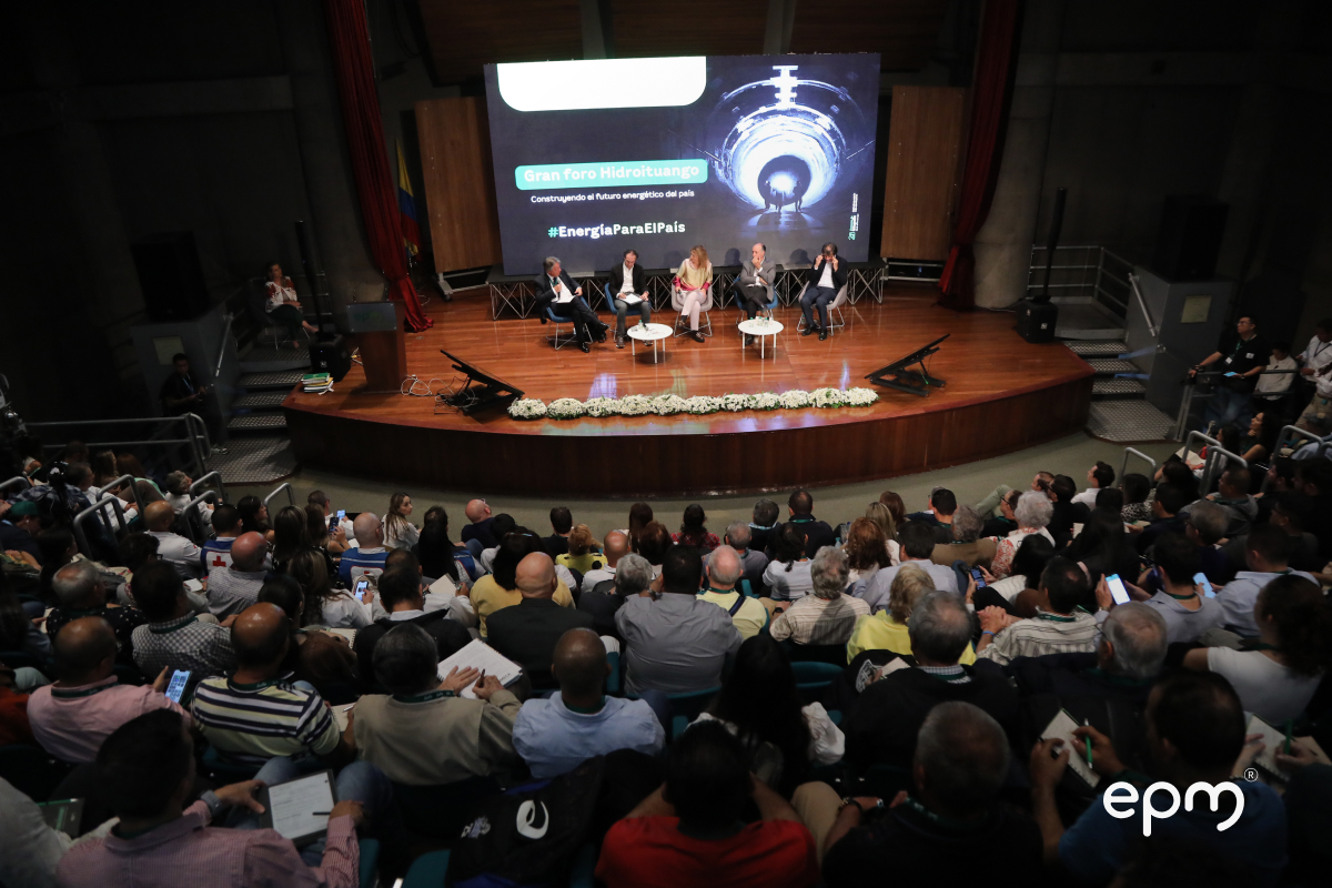 Conferencia gran foro hidroituango
