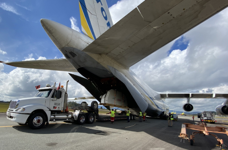 Imagen avión antonov