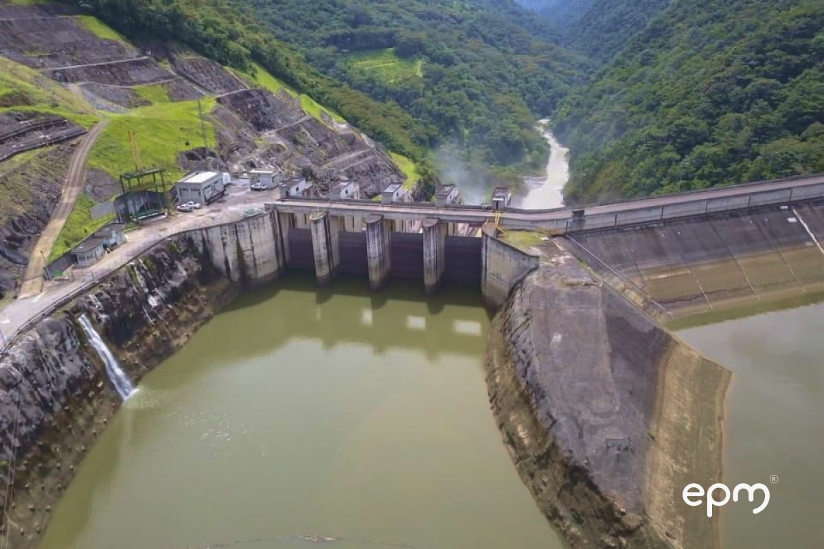 Imagen aérea de la central hidroeléctrica Porce III 