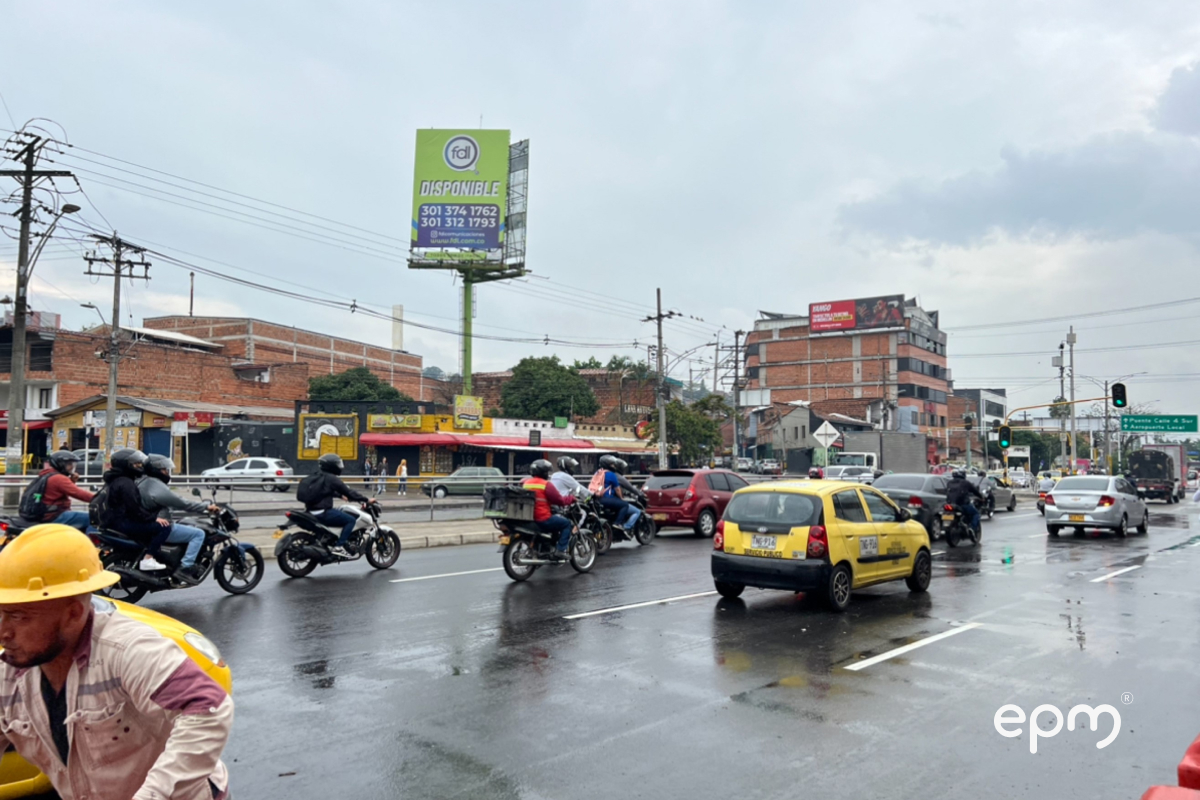 paso en la avenida Guayabal