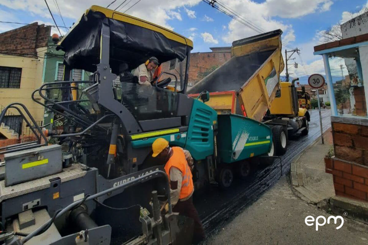 EPM pavimentó 7,3 kilómetros en el primer semestre del año