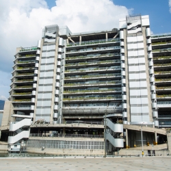 Acceso a 'Código de ética', acompañado de la imagen del edificio de EPM